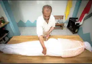 آداب کفن و دفن